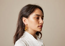 Load image into Gallery viewer, Night Sun Drop Earrings
