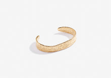 Load image into Gallery viewer, Anchovy Cuff - Yellow Gold Plate