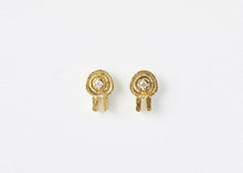 Load image into Gallery viewer, Higher Than The Sun Earrings - 18kt Yellow Gold

