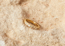 Load image into Gallery viewer, Fire Split Band - 18kt Yellow Gold
