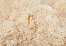 Load image into Gallery viewer, Fire Split Band - 18kt Yellow Gold
