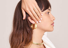 Load image into Gallery viewer, Seven Wonders Ring - 18kt Yellow Gold
